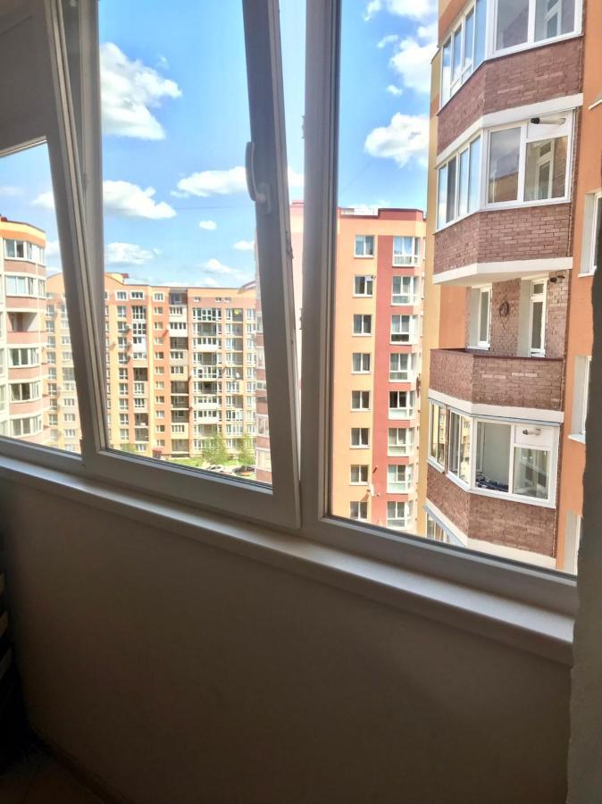 2-Х Кімн Квартира В Новобудові Поблизу Центру Ternopil Bagian luar foto